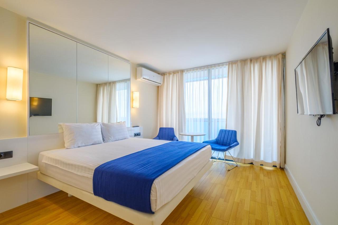 Orbi City Hotel Official D Block Batumi Esterno foto