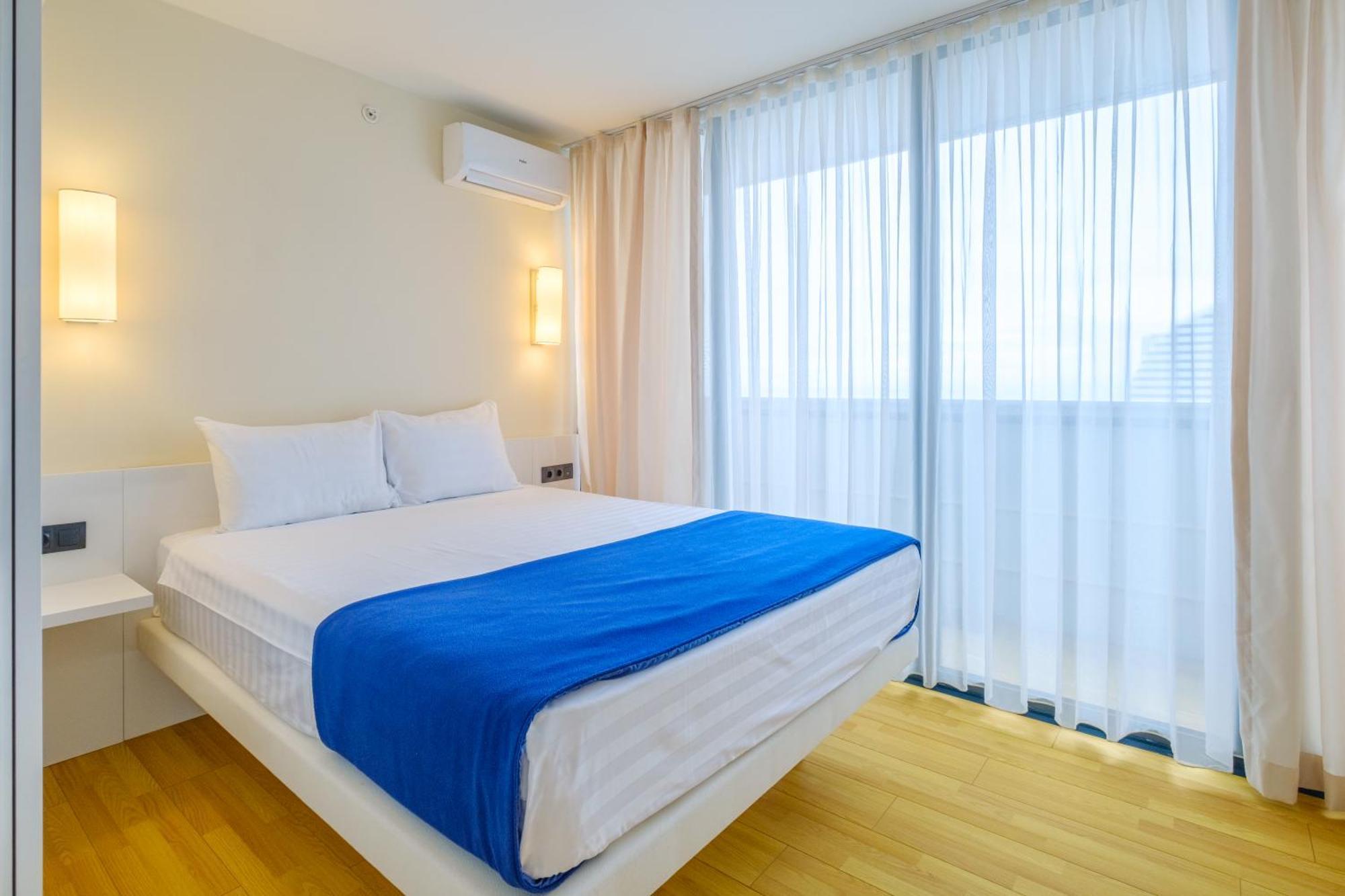 Orbi City Hotel Official D Block Batumi Esterno foto