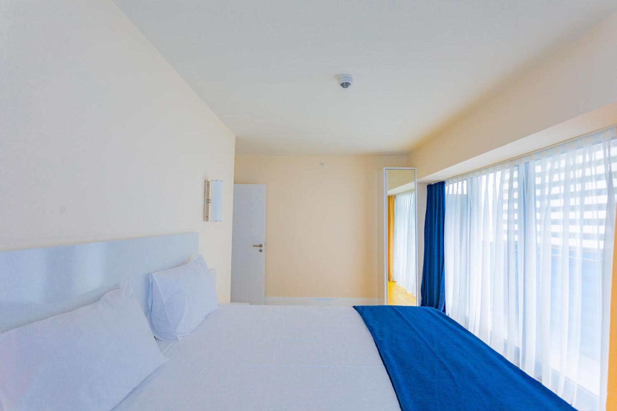 Orbi City Hotel Official D Block Batumi Esterno foto