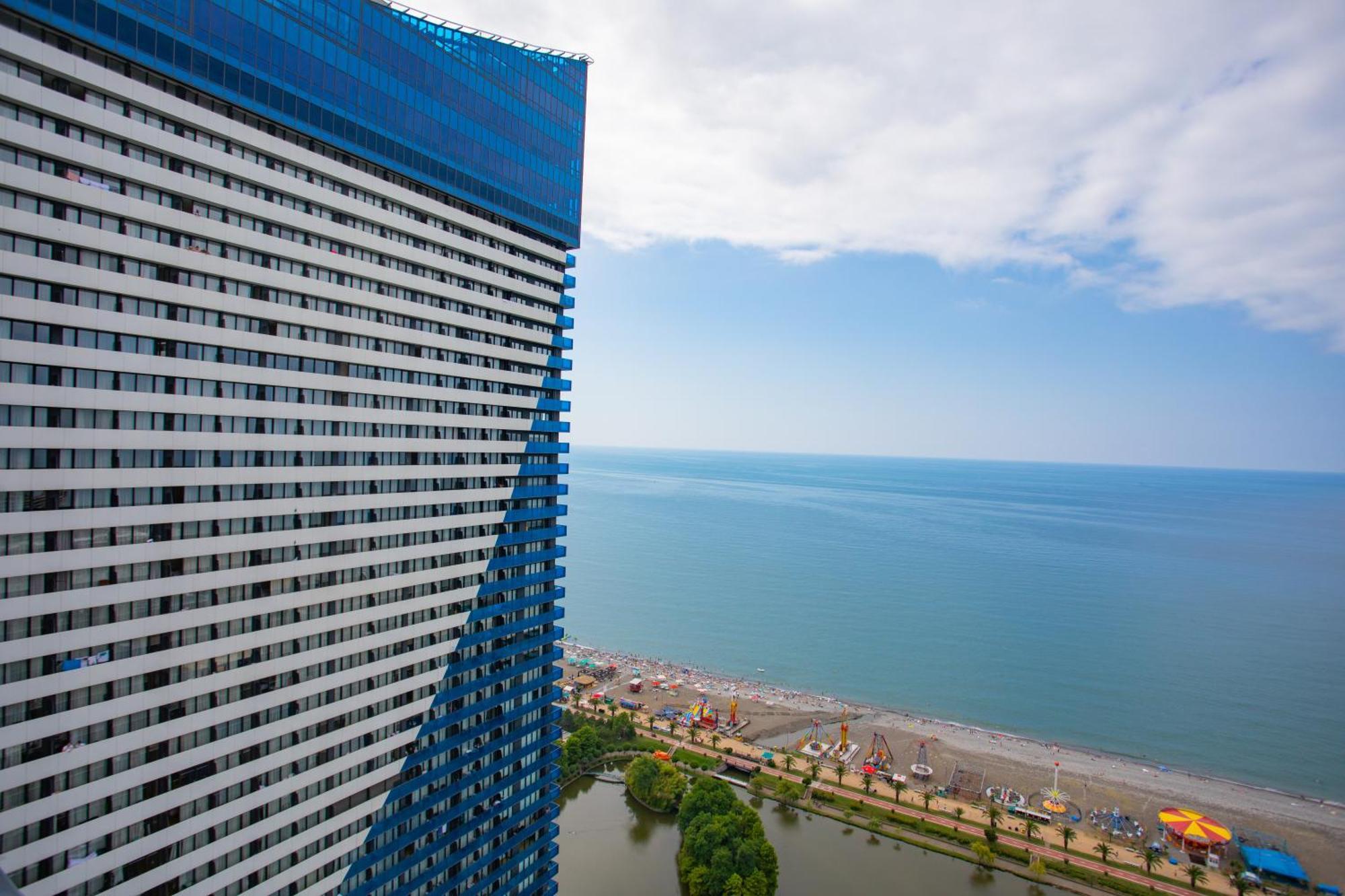 Orbi City Hotel Official D Block Batumi Esterno foto